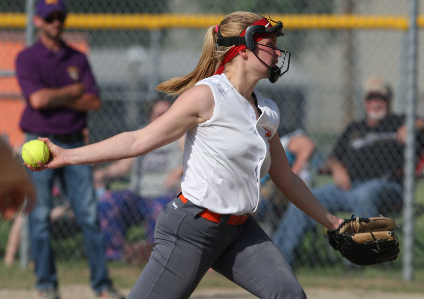 St Teresa vs Mt Pulaski softball 16 5.14.18.jpg